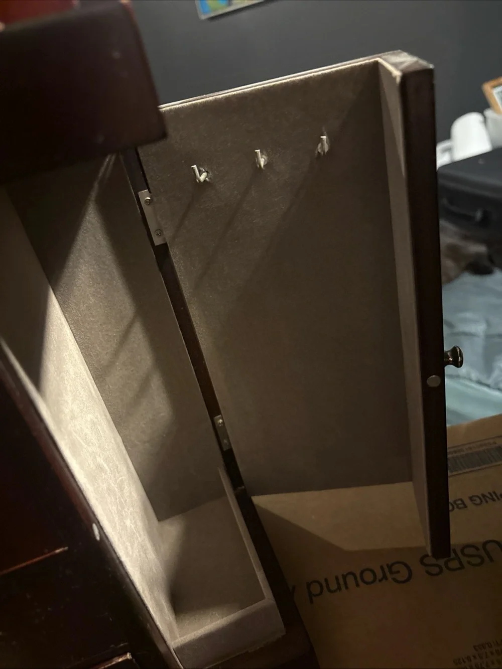 Jewelry Organizer Box in Dark Brown - Brand: